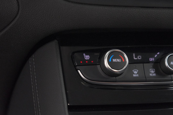 Opel Grandland 1.6 Turbo Plug-In Hybrid 4x4 GSe | Elektrische Kofferklep | Adaptieve Cruise Control | Camera | Alcantara Pakket