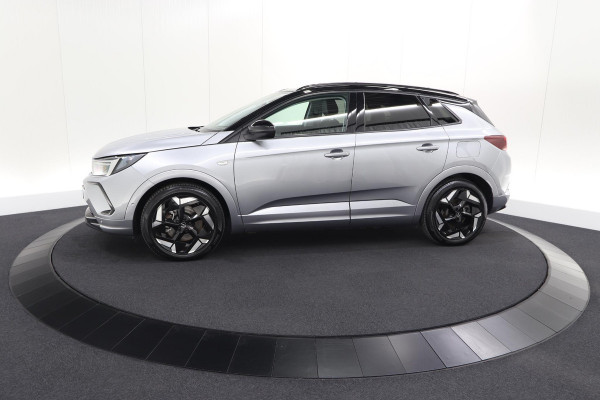 Opel Grandland 1.6 Turbo Plug-In Hybrid 4x4 GSe | Elektrische Kofferklep | Adaptieve Cruise Control | Camera | Alcantara Pakket