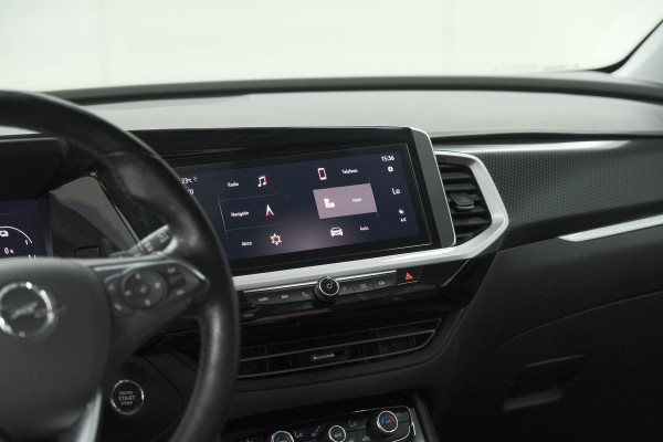 Opel Grandland 1.6 Turbo Plug-In Hybrid 4x4 GSe | Elektrische Kofferklep | Adaptieve Cruise Control | Camera | Alcantara Pakket