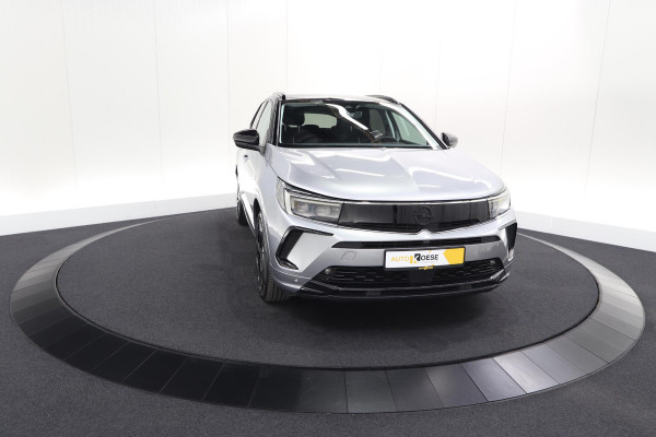 Opel Grandland 1.6 Turbo Plug-In Hybrid 4x4 GSe | Elektrische Kofferklep | Adaptieve Cruise Control | Camera | Alcantara Pakket