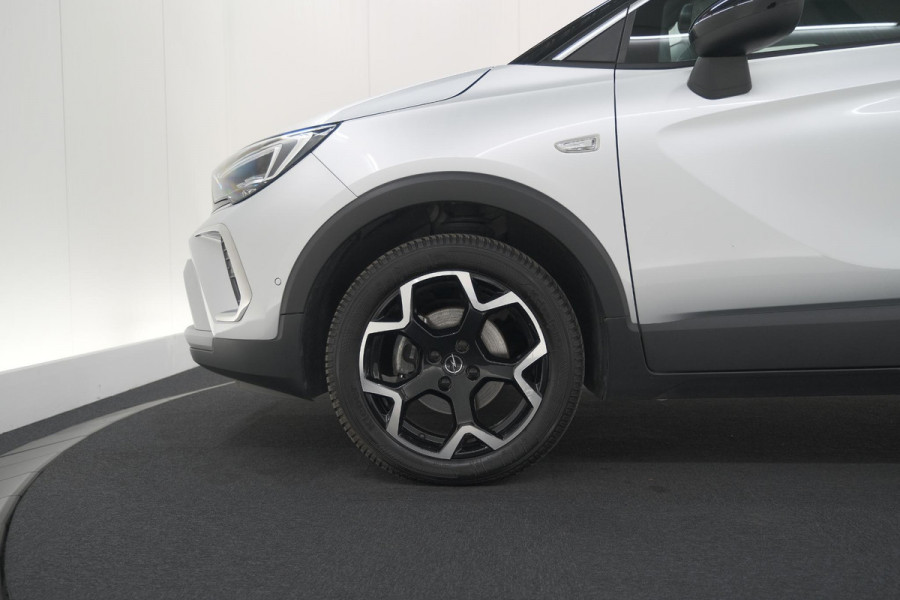 Opel Crossland 1.2 Turbo Ultimate | Camera | Dodehoekdetectie | Comfort Pakket | Apple Carplay