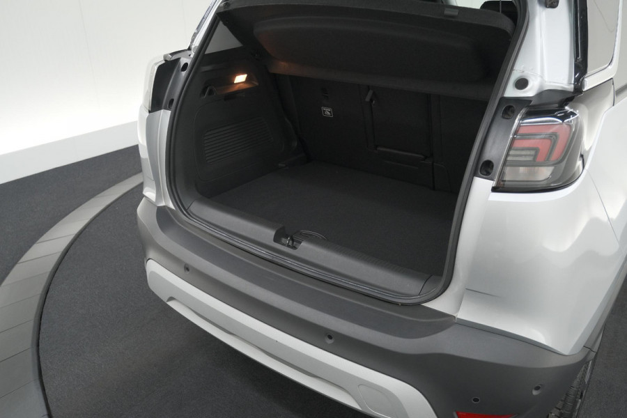 Opel Crossland 1.2 Turbo Ultimate | Camera | Dodehoekdetectie | Comfort Pakket | Apple Carplay