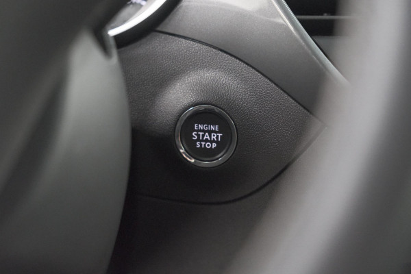 Opel Crossland 1.2 Turbo Ultimate | Camera | Dodehoekdetectie | Comfort Pakket | Apple Carplay