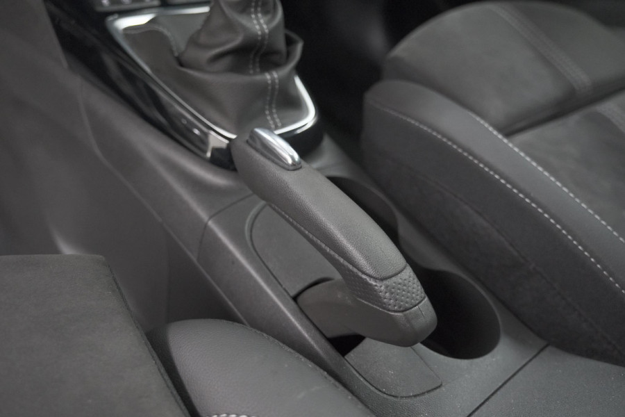 Opel Crossland 1.2 Turbo Ultimate | Camera | Dodehoekdetectie | Comfort Pakket | Apple Carplay