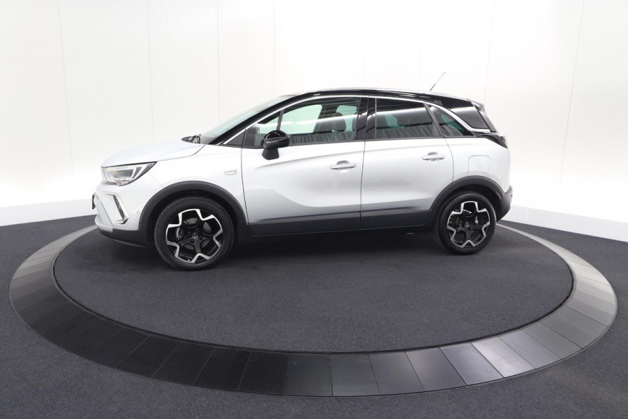 Opel Crossland 1.2 Turbo Ultimate | Camera | Dodehoekdetectie | Comfort Pakket | Apple Carplay