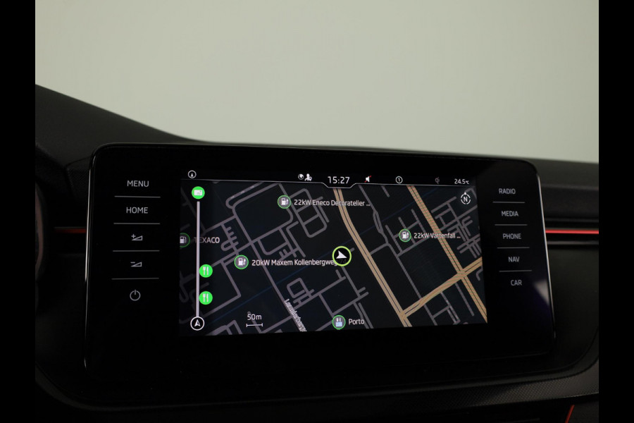Škoda Kamiq 1.0 TSI Sport Business 110pk | Panoramadak | Navigatie | Parkeercamera | Cirtual Cockpit | Led koplampen | 18 inch Lichtmetalen velgen