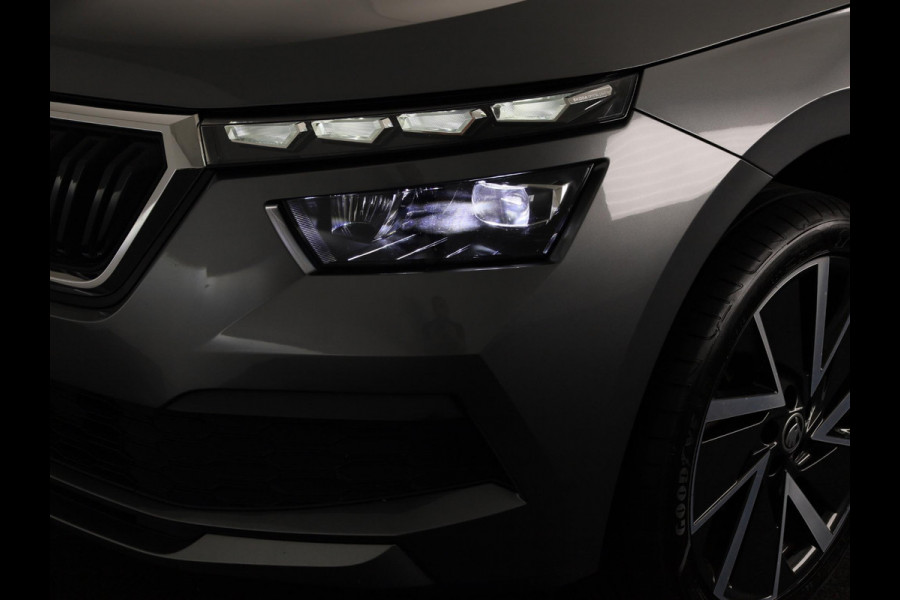 Škoda Kamiq 1.0 TSI Sport Business 110pk | Panoramadak | Navigatie | Parkeercamera | Cirtual Cockpit | Led koplampen | 18 inch Lichtmetalen velgen