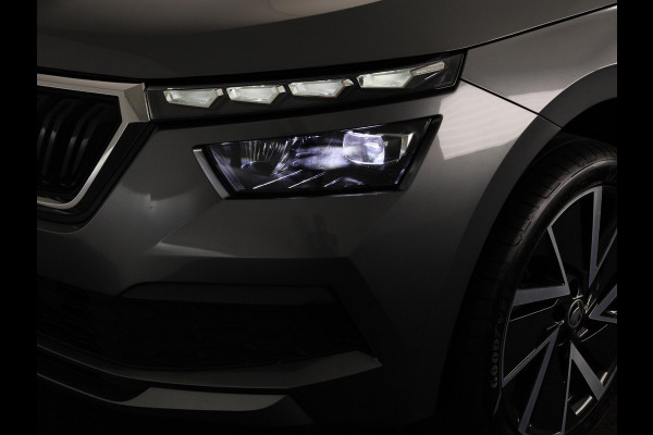 Škoda Kamiq 1.0 TSI Sport Business 110pk | Panoramadak | Navigatie | Parkeercamera | Cirtual Cockpit | Led koplampen | 18 inch Lichtmetalen velgen