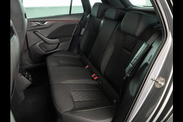 Škoda Kamiq 1.0 TSI Sport Business 110pk | Panoramadak | Navigatie | Parkeercamera | Cirtual Cockpit | Led koplampen | 18 inch Lichtmetalen velgen