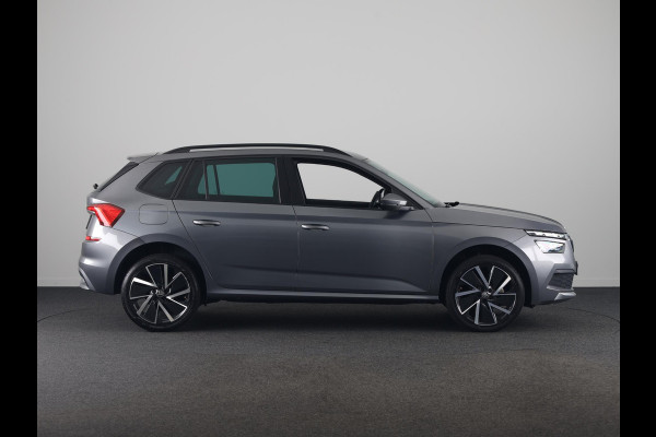 Škoda Kamiq 1.0 TSI Sport Business 110pk | Panoramadak | Navigatie | Parkeercamera | Cirtual Cockpit | Led koplampen | 18 inch Lichtmetalen velgen