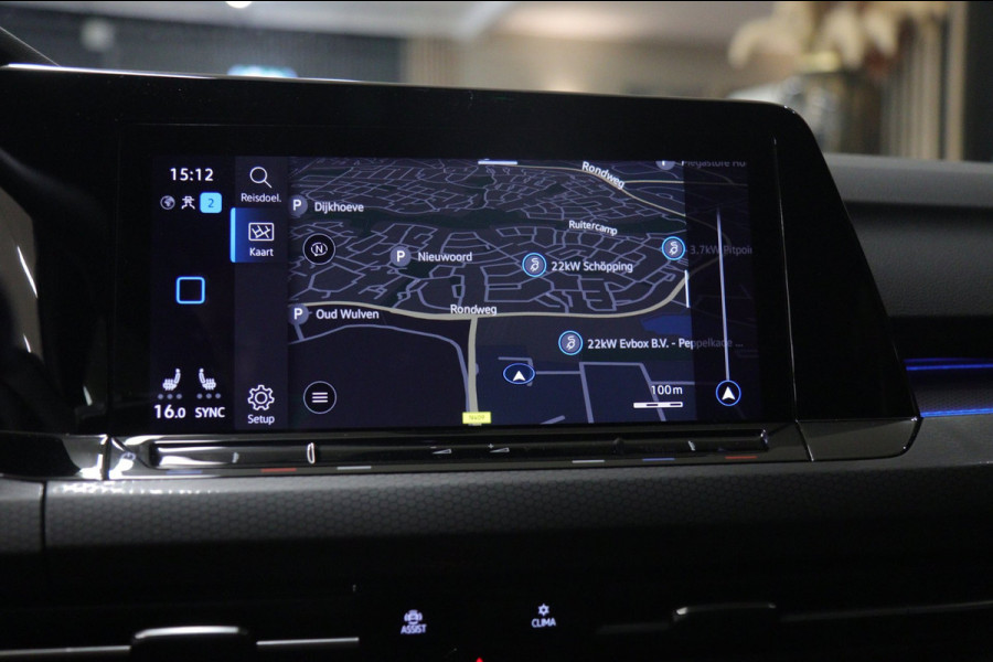 Volkswagen Golf 1.4 eHybrid GTE / HEADUP/PANO/IQLIGHT/CAM/CARPLAY/VOL