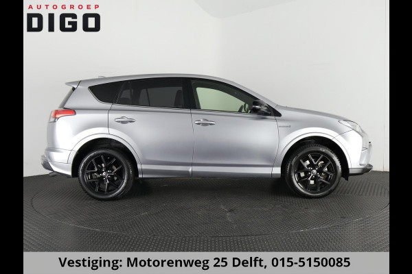 Toyota RAV4 2.5 STYLE HYBRIDE 4-WD SILVERLINE GARANTIE 4-2028* 1650 TREKGEWICHT . GARANTIE TOT 04-2028! . PARKEERSENSOREN VOOR & ACHTER . KEYLESS ENTRY  .
