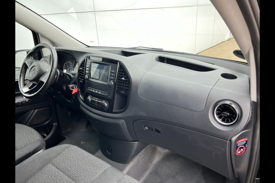 Mercedes-Benz Vito 119 1.9 CDI 190pk Automaat 190PK L2H1 Climate Control Adaptieve Cruise Control Trekhaak Navigatie Camera Stoelverwarming