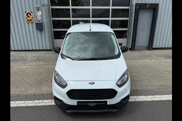 Ford Transit Courier 1.5 TDCI Trend PDC/NAVI/AIRCO/TREKHAAK