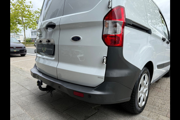 Ford Transit Courier 1.5 TDCI Trend PDC/NAVI/AIRCO/TREKHAAK
