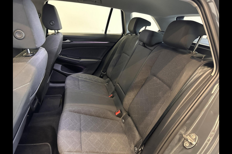 Volkswagen Golf Variant 1.0 eTSI DSG Life Business Navigatie Aplle Carplay/Android auto Wireless PDC VA + Camera Adaptive Cruise Control