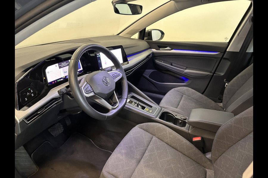 Volkswagen Golf Variant 1.0 eTSI DSG Life Business Navigatie Aplle Carplay/Android auto Wireless PDC VA + Camera Adaptive Cruise Control
