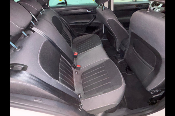 Škoda Fabia Combi 1.0 TSI Business Edition Carplay, Stoelverwarming, LMV, Cruise, PDC