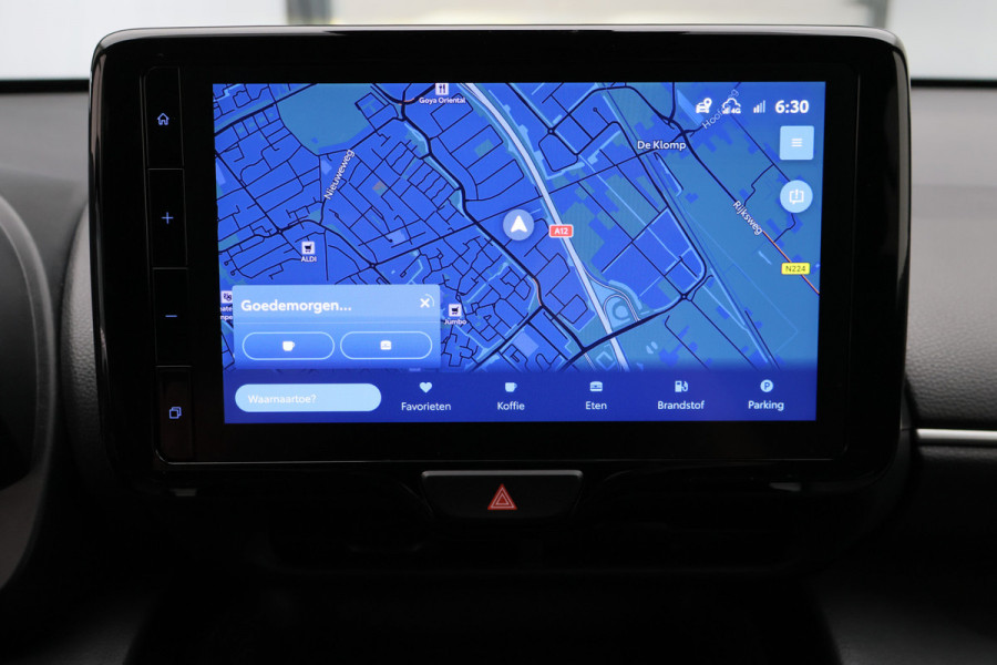 Toyota Yaris Cross 1.5 Hybrid Adventure Winterpakket, Climate, ACC, Camera, Apple Carplay, LED, PDC, 17''