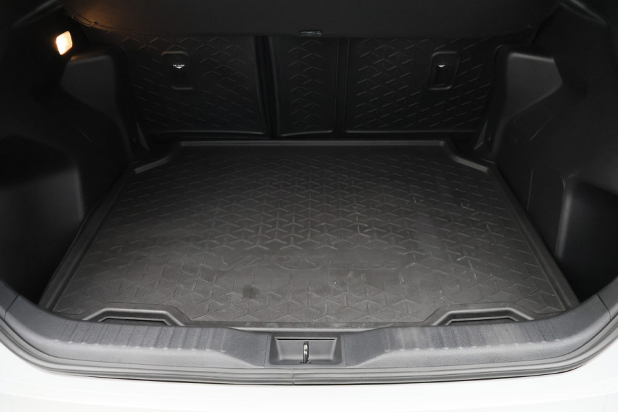 Toyota Yaris Cross 1.5 Hybrid Adventure Winterpakket, Climate, ACC, Camera, Apple Carplay, LED, PDC, 17''