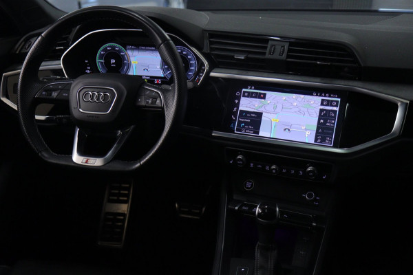 Audi Q3 Sportback 45 TFSI e S Edition 3X S-Line /PANO/KEYLES/STOELV/BOMVOL