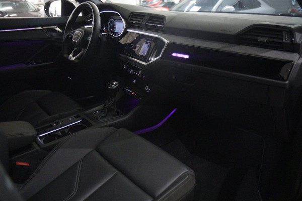 Audi Q3 Sportback 45 TFSI e S Edition 3X S-Line /PANO/KEYLES/STOELV/BOMVOL