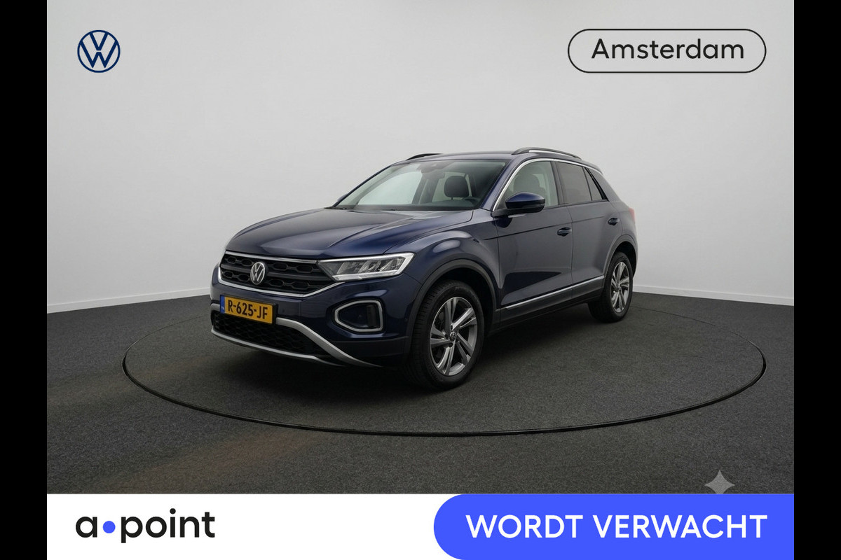 Volkswagen T-Roc 1.5 TSI Life 75 Edition 150 pk Automaat (DSG) | Navigatie via App | Trekhaak (afneembaar) | Parkeersensoren (Park assist) | Achteruitrijcamera |