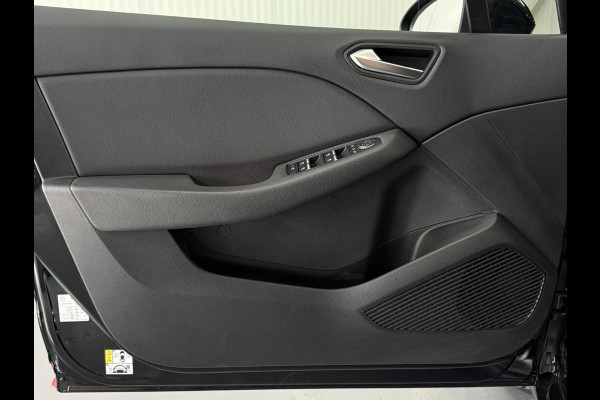 Renault Clio 1.0 TCe 100 pk Intens | Groot Navi | 360 | Stoel & Stuur verwarming | Carplay | 100% Dealer onderhouden!