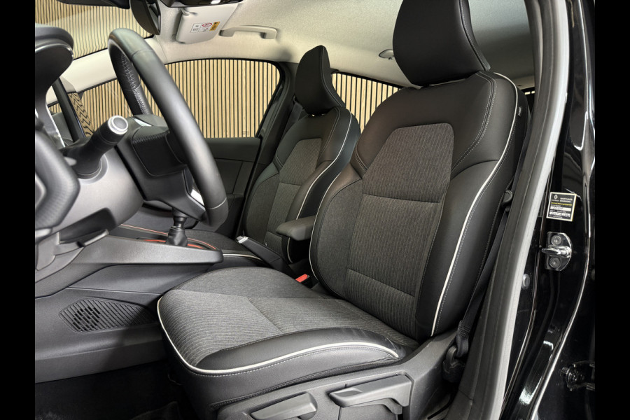 Renault Clio 1.0 TCe 100 pk Intens | Groot Navi | 360 | Stoel & Stuur verwarming | Carplay | 100% Dealer onderhouden!