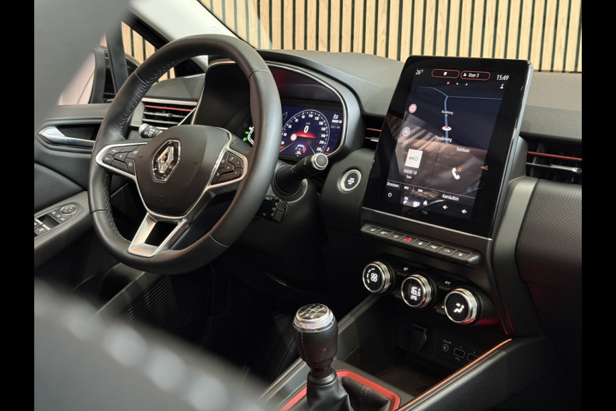 Renault Clio 1.0 TCe 100 pk Intens | Groot Navi | 360 | Stoel & Stuur verwarming | Carplay | 100% Dealer onderhouden!