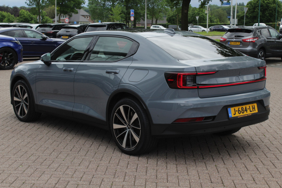 Polestar 2 Long Range Dual Motor Launch Edition 78kWh / Panoramadak / 360Camera / ACC / Virtual Cockpit / Keyless / DAB / Stuurverwarming