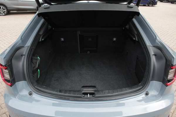 Polestar 2 Long Range Dual Motor Launch Edition 78kWh / Panoramadak / 360Camera / ACC / Virtual Cockpit / Keyless / DAB / Stuurverwarming