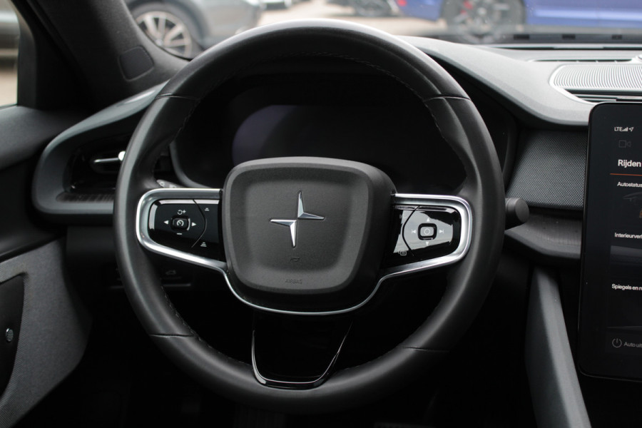 Polestar 2 Long Range Dual Motor Launch Edition 78kWh / Panoramadak / 360Camera / ACC / Virtual Cockpit / Keyless / DAB / Stuurverwarming