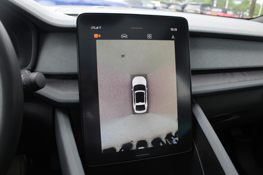 Polestar 2 Long Range Dual Motor Launch Edition 78kWh / Panoramadak / 360Camera / ACC / Virtual Cockpit / Keyless / DAB / Stuurverwarming