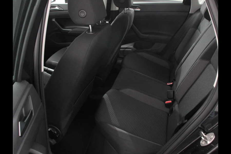 Volkswagen Polo 1.0 TSI DSG Life Airco Cruise control Parkeersensoren Led Apple Carplay/ Android Auto Elektrische ramen
