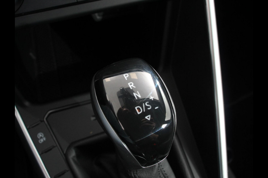 Volkswagen Polo 1.0 TSI DSG Life Airco Cruise control Parkeersensoren Led Apple Carplay/ Android Auto Elektrische ramen