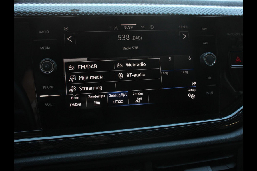 Volkswagen Polo 1.0 TSI DSG Life Airco Cruise control Parkeersensoren Led Apple Carplay/ Android Auto Elektrische ramen