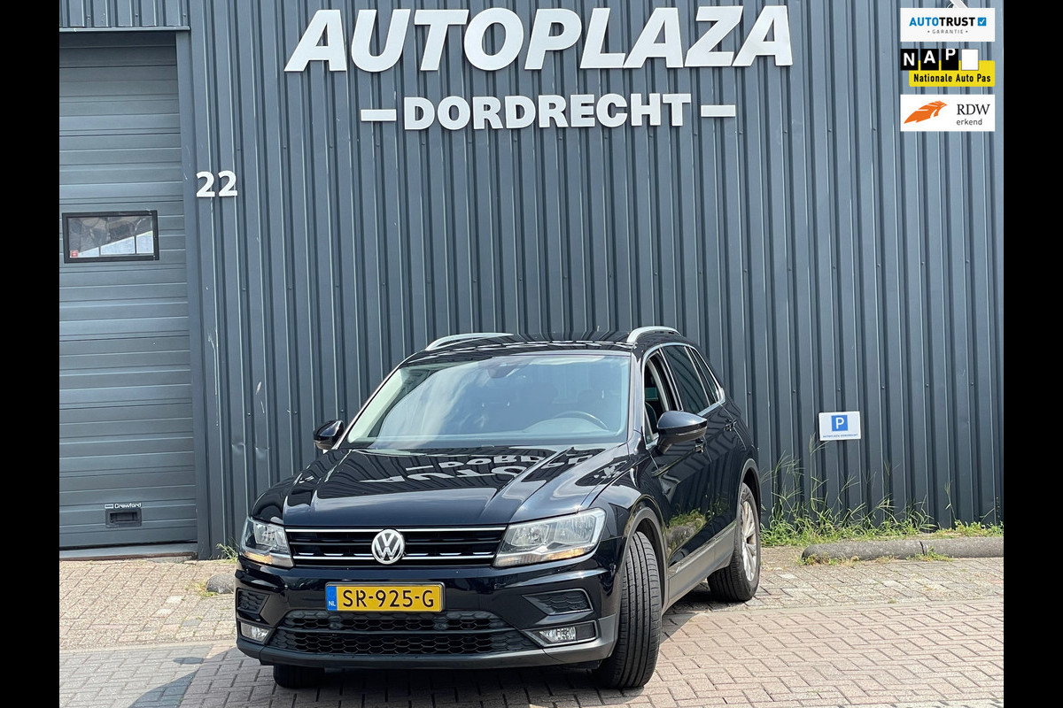 Volkswagen Tiguan 1.4 TSI Comfortline Business|Trekhaak|ACC|Navi|PDC|Apple Carplay|