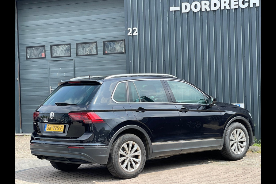 Volkswagen Tiguan 1.4 TSI Comfortline Business|Trekhaak|ACC|Navi|PDC|Apple Carplay|