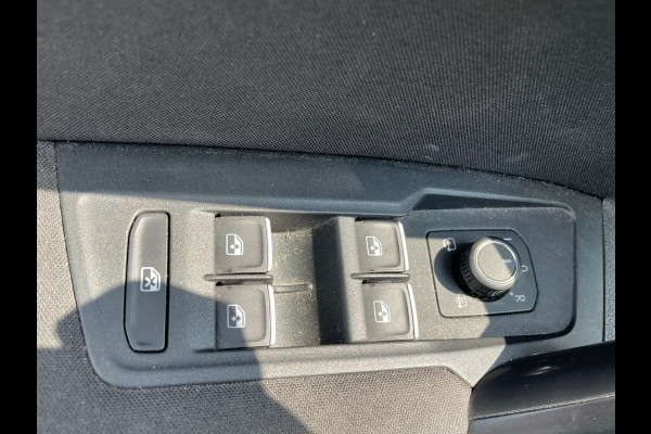 Volkswagen Tiguan 1.4 TSI Comfortline Business|Trekhaak|ACC|Navi|PDC|Apple Carplay|