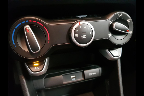 Kia Picanto 1.0 DPi Automaat DynamicLine Navigatie Apple Carplay/Android Auto Airco Camera Lichtmetalen Velgen