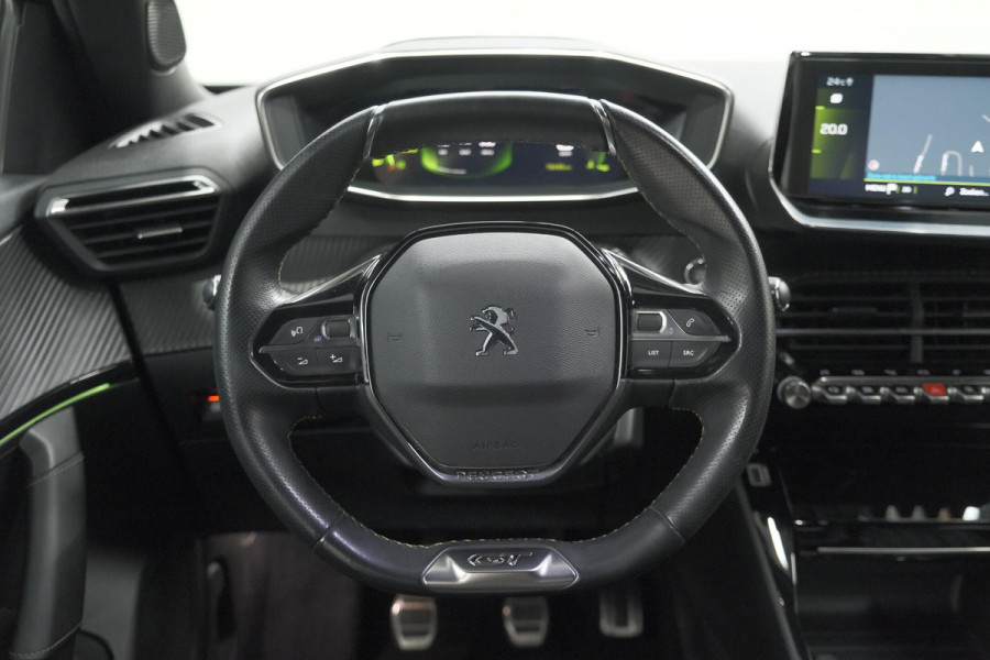 Peugeot 2008 PureTech 130 GT Pack | Leer-Pakket | Dodehoekdetectie | Camera | Navigatie