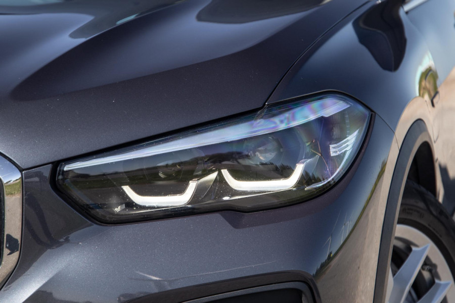 BMW X5 xDrive45e Executive CARPLAY / CAMERA / DEALER ONDERHOUDEN / ZWART LEER / TREKHAAK
