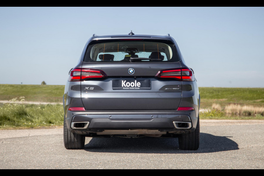BMW X5 xDrive45e Executive CARPLAY / CAMERA / DEALER ONDERHOUDEN / ZWART LEER / TREKHAAK