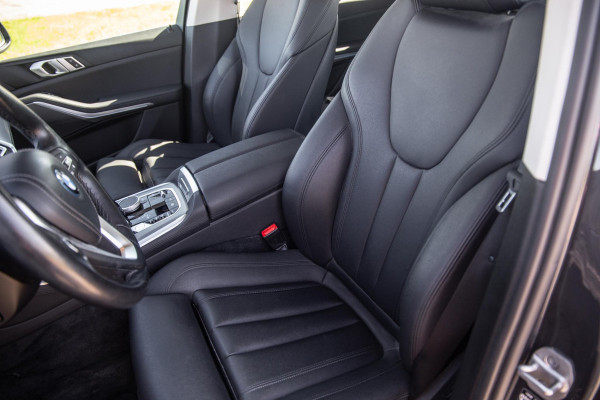 BMW X5 xDrive45e Executive CARPLAY / CAMERA / DEALER ONDERHOUDEN / ZWART LEER / TREKHAAK