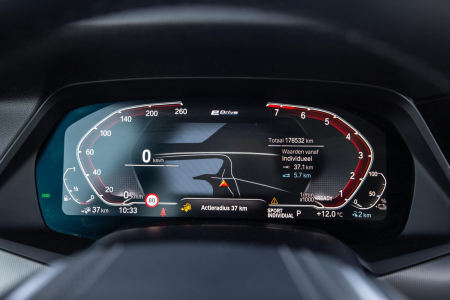 BMW X5 xDrive45e Executive CARPLAY / CAMERA / DEALER ONDERHOUDEN / ZWART LEER / TREKHAAK