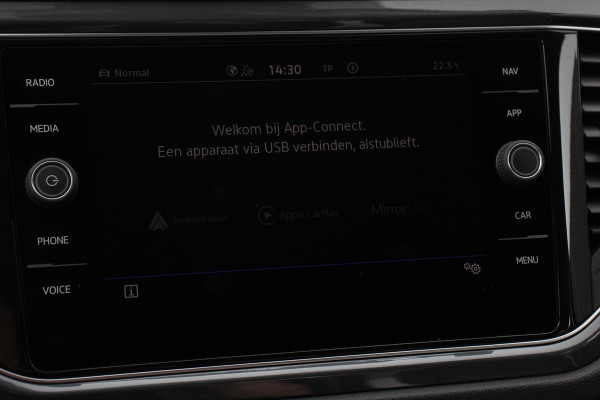Volkswagen T-Roc 1.5 TSI DSG Sport 150 PK Navigatie Apple Carplay/Android Auto Climate Control Camera Adaptive Cruise Control Electrisch bedienbare achterklep