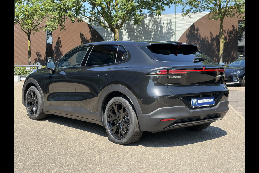 Changan Deepal S05 MAX 200KW | NIEUWSTAAT | PANORAMADAK | 20" LMV | 360° CAMERA | HEAD-UP DISPLAY | LEDEREN BEKLEDING | STOELVERWARMING | FULL OPTIONS | FABRIEKSGARANTIE T/M 2033 |