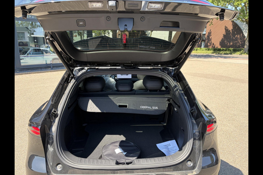 Changan Deepal S05 MAX 200KW | NIEUWSTAAT | PANORAMADAK | 20" LMV | 360° CAMERA | HEAD-UP DISPLAY | LEDEREN BEKLEDING | STOELVERWARMING | FULL OPTIONS | FABRIEKSGARANTIE T/M 2033 |