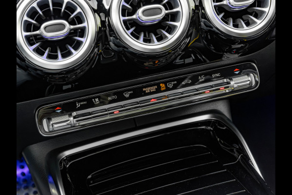 Mercedes-Benz A-Klasse AMG 45 S 4MATIC+ - Pano - Schaalstoelen - Milltek Uitlaat - Distronic